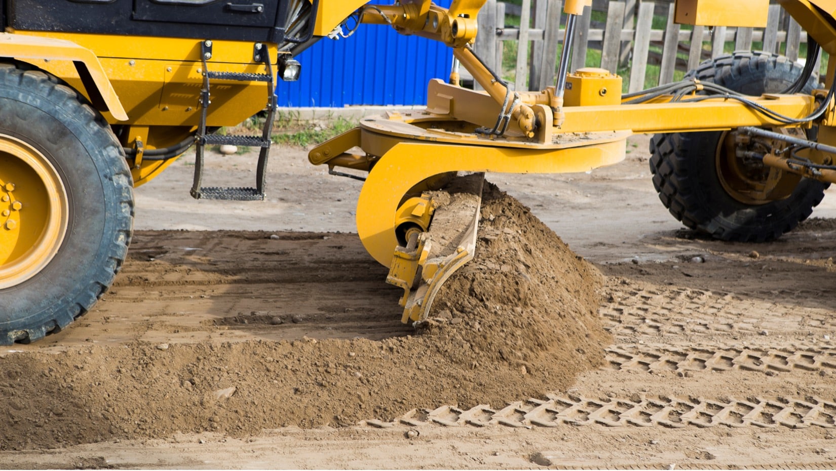 How to Stay Safe When Working Near SANY Motor Graders in Kansas City