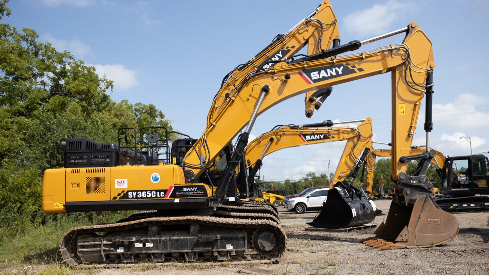 7 Perfect Reasons to Buy Construction Equipment from STE