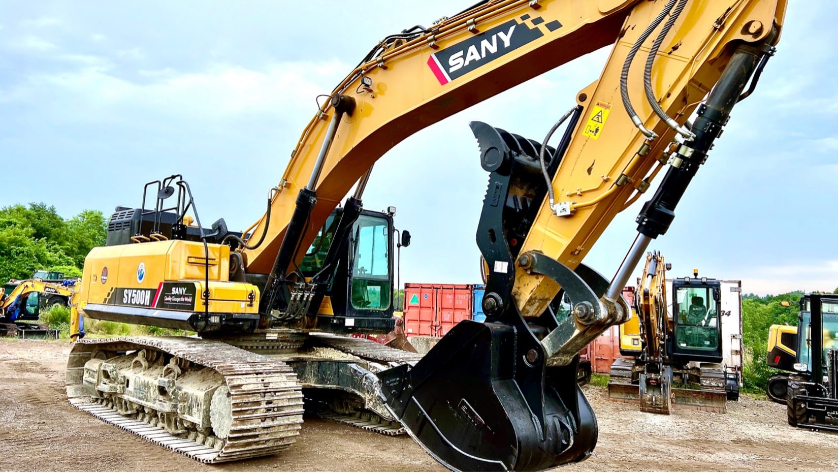 14 Reasons to Buy a New Excavator From a Construction Equipment Dealer in Kansas City